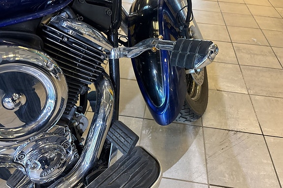Yamaha XVS1100A Dragstar 5 of 14