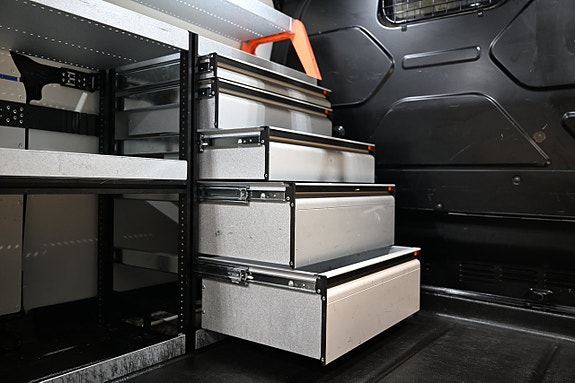 Ford Transit Custom 12 of 30