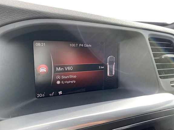 Volvo V60 Cross Country 12 of 13