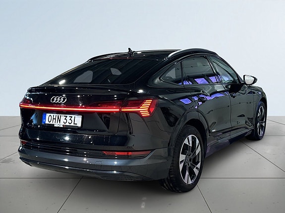 Audi e-tron Sportback 6 of 23
