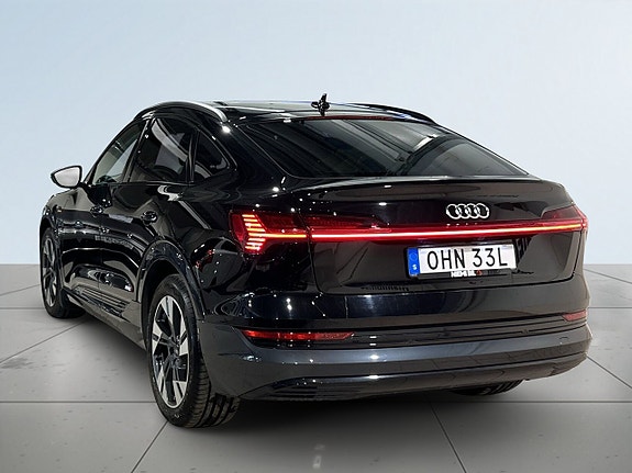 Audi e-tron Sportback 5 of 5
