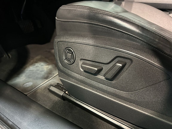 Audi e-tron Sportback 20 of 23