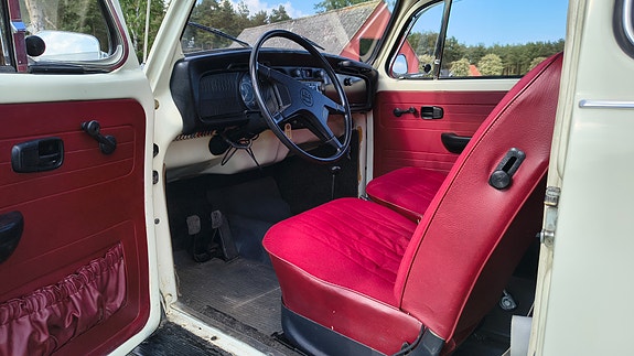 Volkswagen 1302 5 of 5