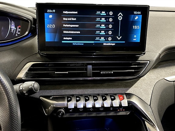 Peugeot 3008 12 of 19