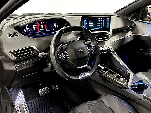 Peugeot 3008 4 of 5