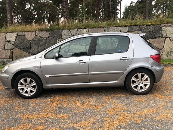 Peugeot 307 3 of 10