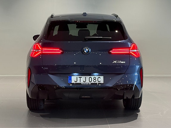 BMW X3 4 of 5