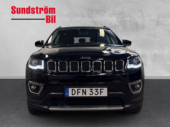 Jeep Compass 9 of 22
