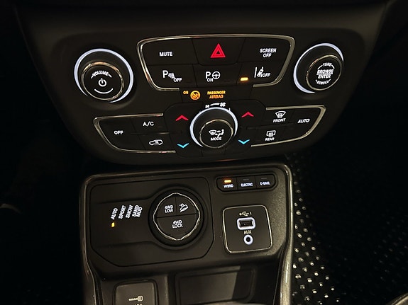Jeep Compass 20 of 22
