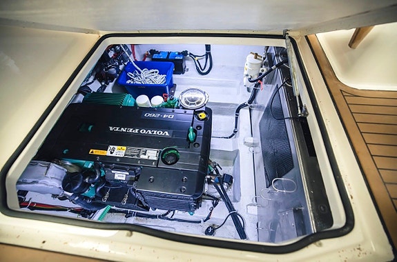 Bavaria 30 S30 Open 2016 Volvo Penta D4-260/DPH 12 of 12