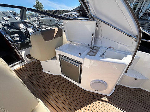 Bavaria 30 S30 Open 2016 Volvo Penta D4-260/DPH 4 of 12