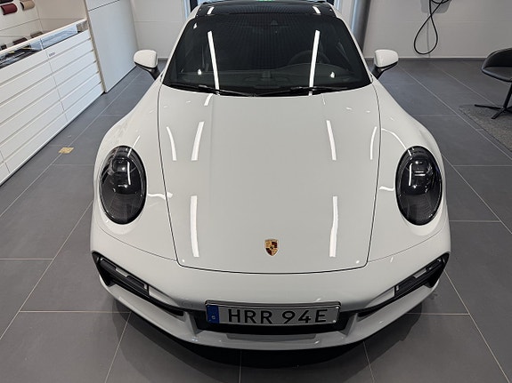 Porsche 911 Turbo S 5 of 5