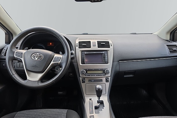 Toyota Avensis 10 of 10