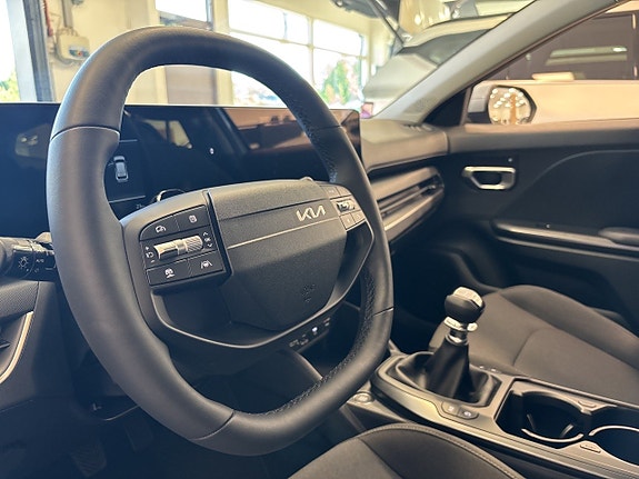 Kia K4 19 of 19