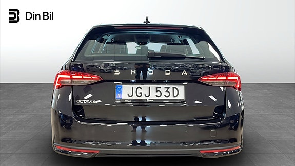 Skoda Octavia 5 of 5
