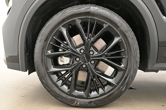 Lynk & Co 01 27 of 27