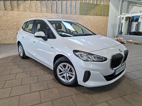 BMW 225e