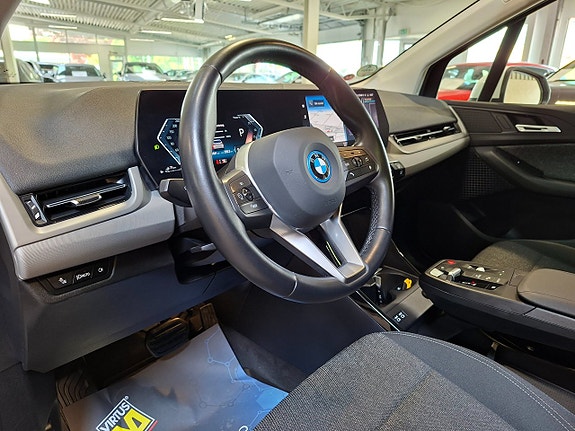 BMW 225e 16 of 22
