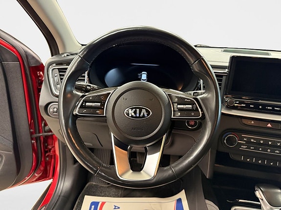 Kia XCeed 12 of 15