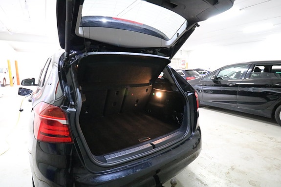 BMW 225xe 20 of 22