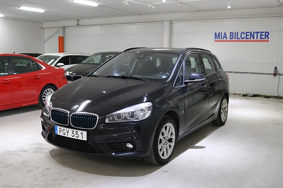 BMW 225xe 5 of 22