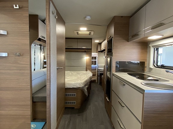 Knaus Sport 650 UFK Demo vagn 7 of 20