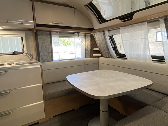Knaus Sport 650 UFK Demo vagn 4 of 20