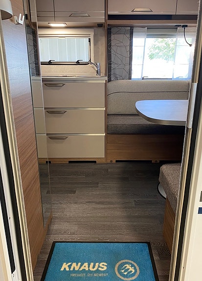 Knaus Sport 650 UFK Demo vagn 3 of 20