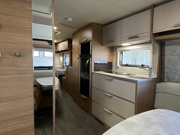 Knaus Sport 650 UFK Demo vagn 8 of 20