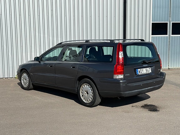 Volvo V70 5 of 5