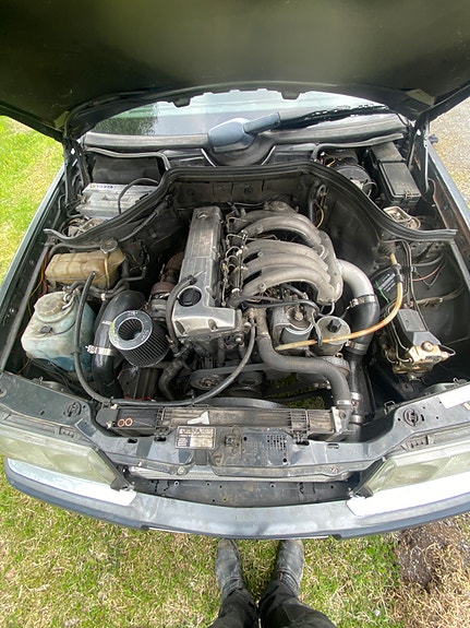 Mercedes-Benz 250 TD 8 of 8