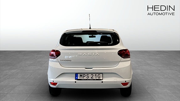 Dacia Sandero 5 of 5