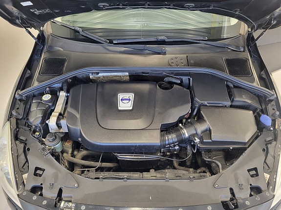 Volvo V60 15 of 17