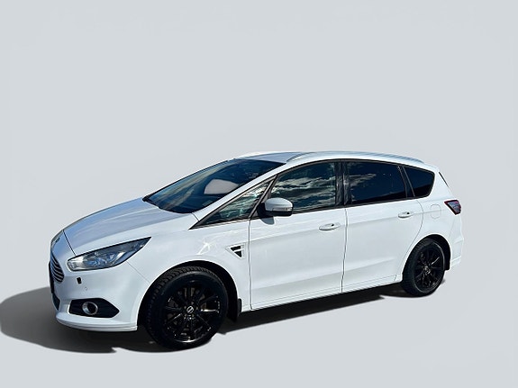 Ford S-MAX 2 of 5