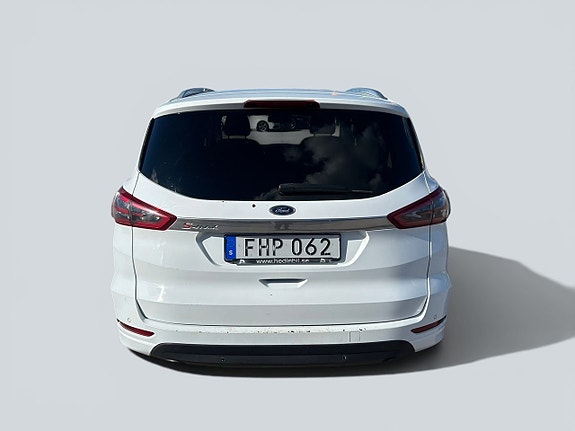 Ford S-MAX 4 of 5
