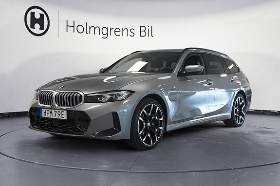 BMW 330e