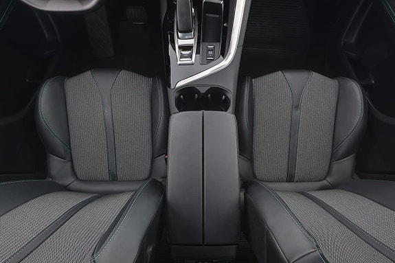 Peugeot 3008 9 of 15