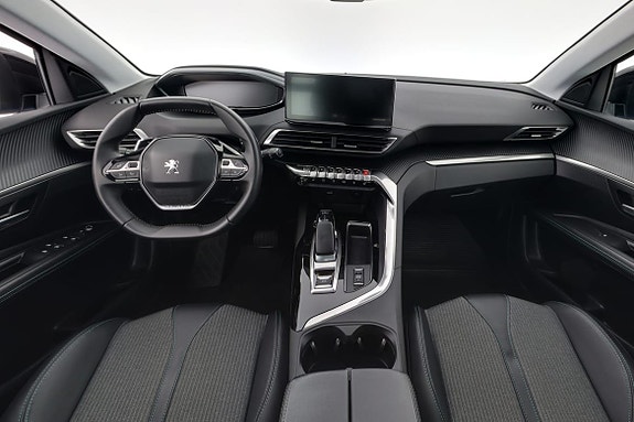 Peugeot 3008 7 of 15