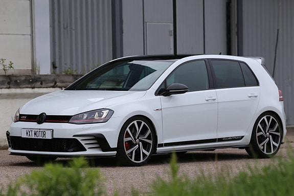Volkswagen Golf I 2 of 5