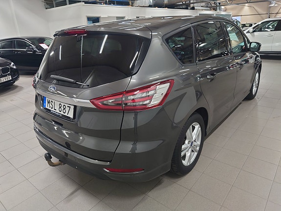 Ford S-MAX 5 of 5