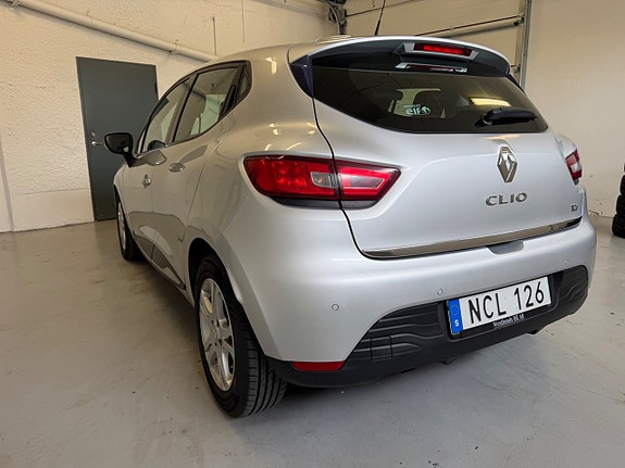 Renault Clio 3 of 5