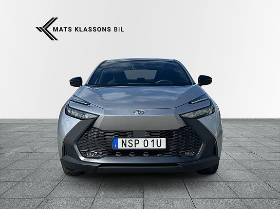 Toyota C-HR 5 of 10