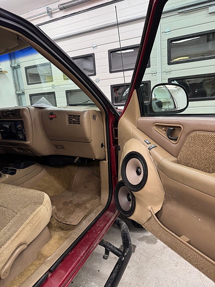 Chevrolet S10 7 of 7