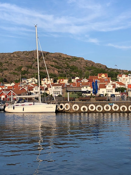 Bavaria 30 Cruiser 2005 Välutrustad och nybesiktigad Höstpris 440 000 SEK 4 of 5