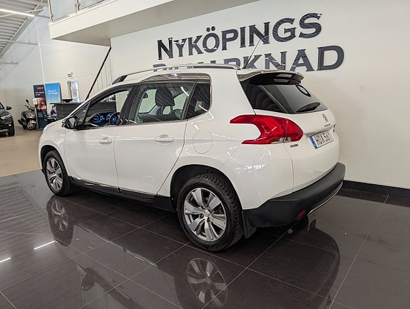 Peugeot 2008 3 of 5
