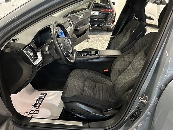 Volvo V60 12 of 26