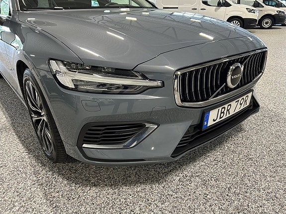 Volvo V60 6 of 26