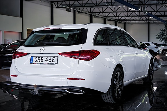 Mercedes-Benz C300 e 6 of 30
