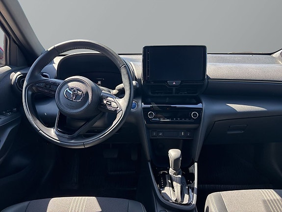 Toyota Yaris Cross 10 of 13