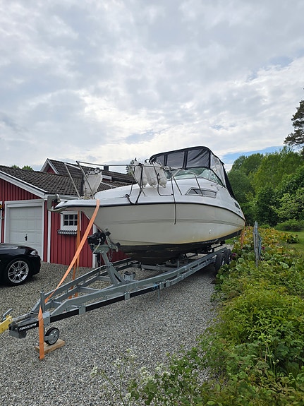 Chaparral 240 signature 3 of 5